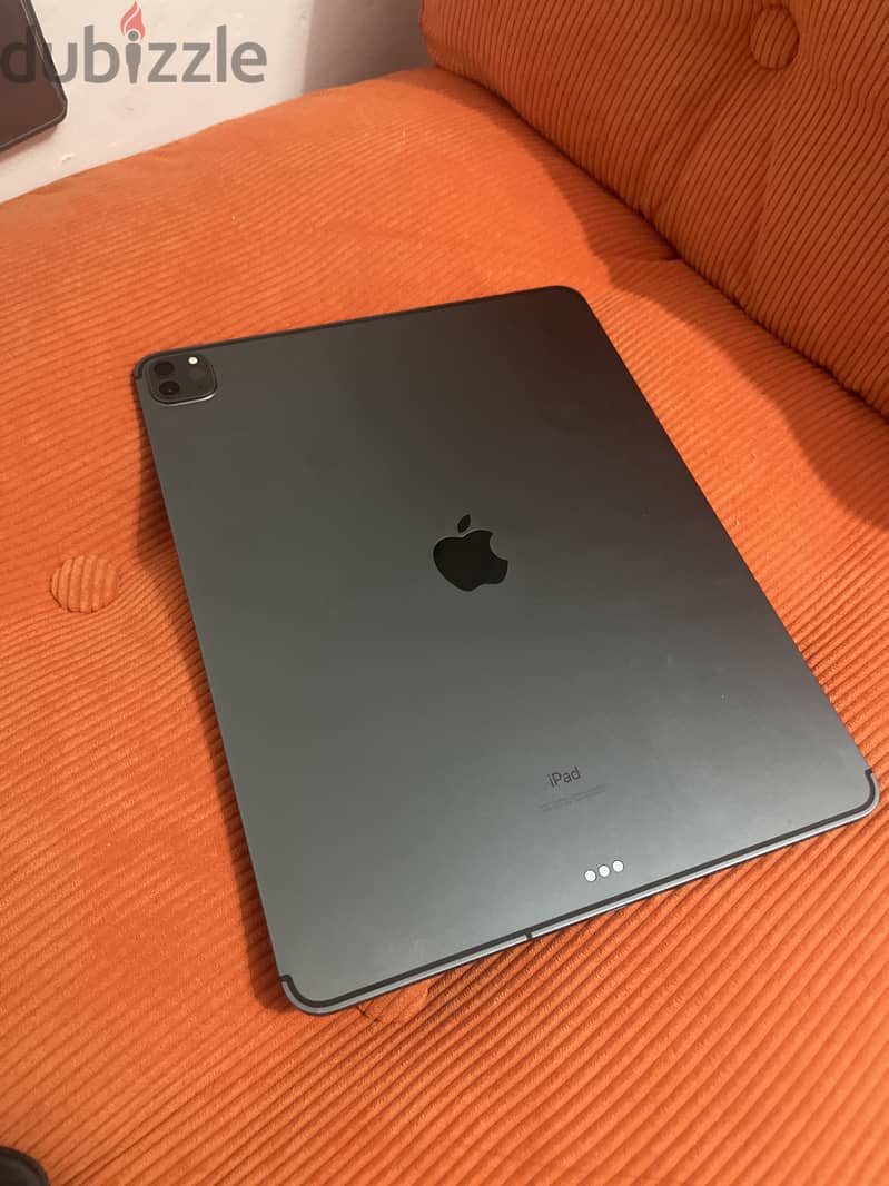 Ipad pro 12.9 inch 4th generation 1