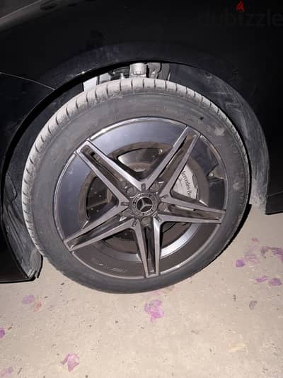 R 18/225/45 Tyre