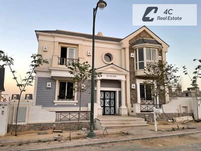 اقل سعر ايجار ل فيلا 260م استلام فوري متشطب و مفروش في تشيل لونت بارك 6 اكتوبر mountain view chilout park 6 october