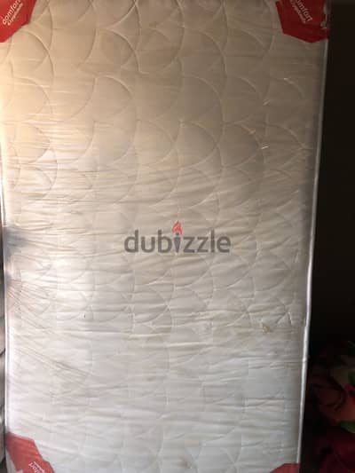مرتب سرير اطفال 120متر
