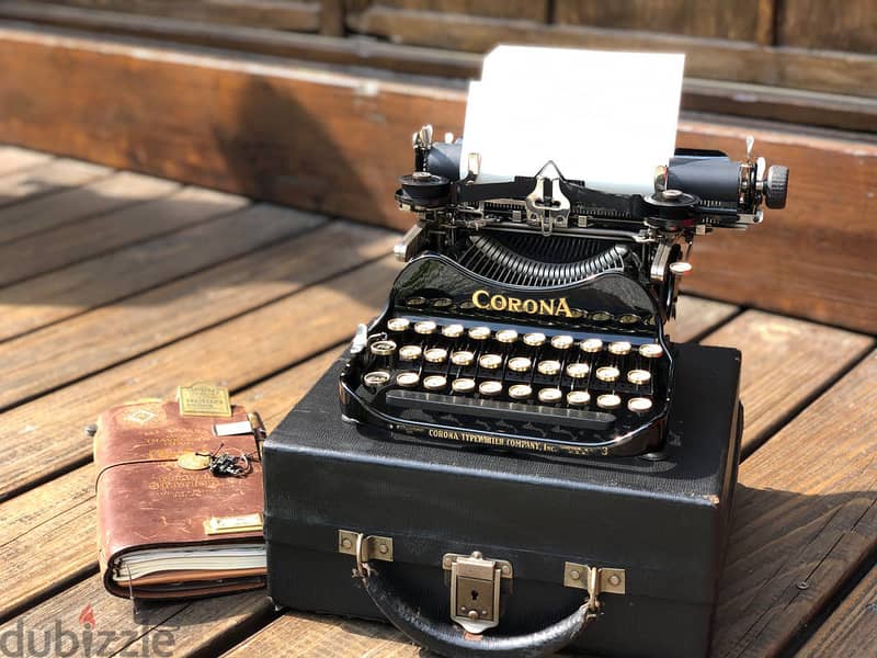 Typewriter Antique Corona 2