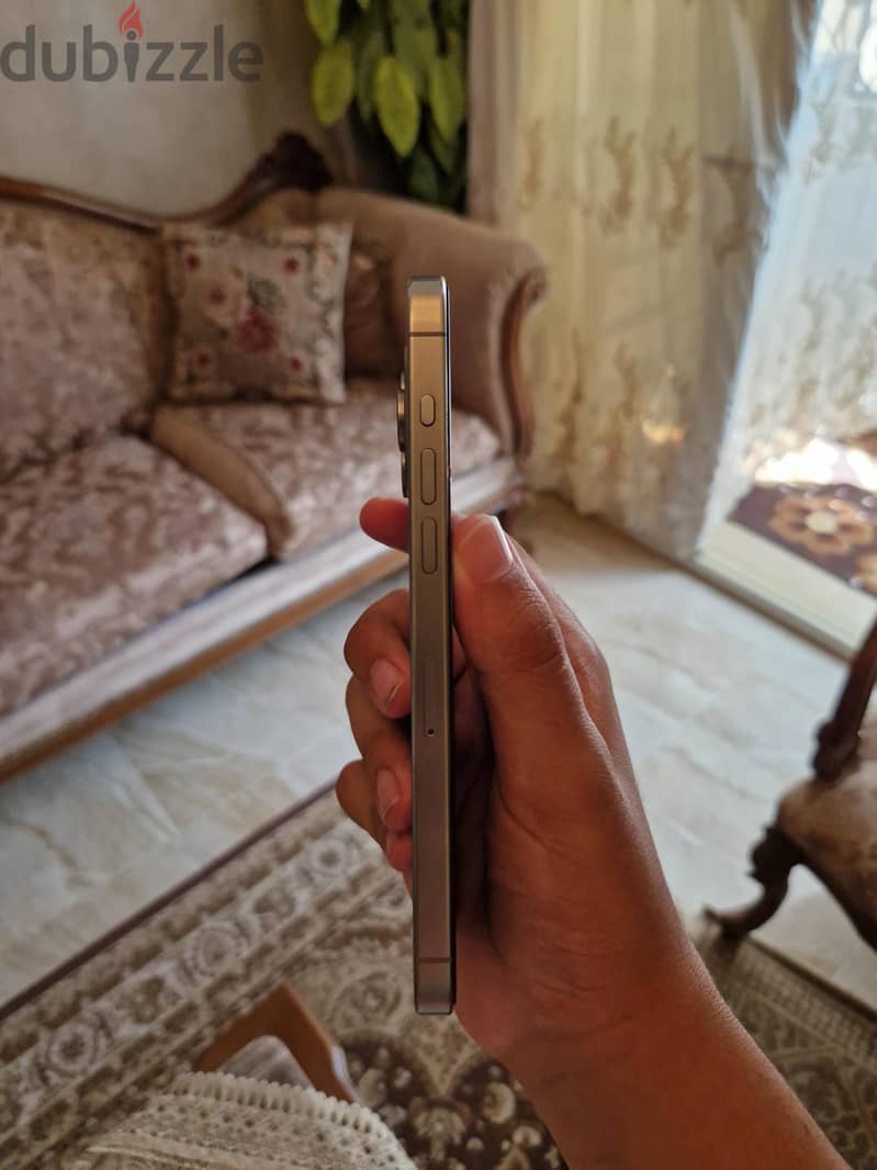 Apple - iPhone 15 Pro Max 2