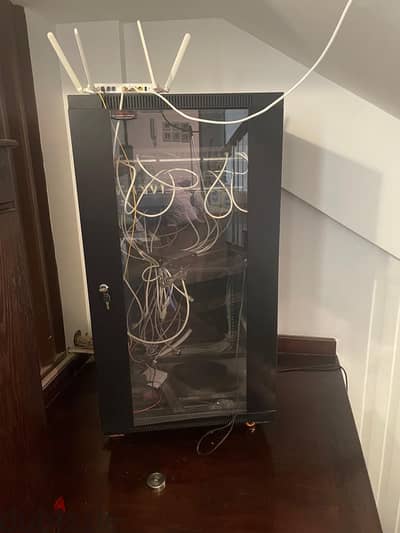 Network hub