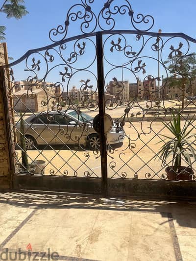 بوابات حديد
