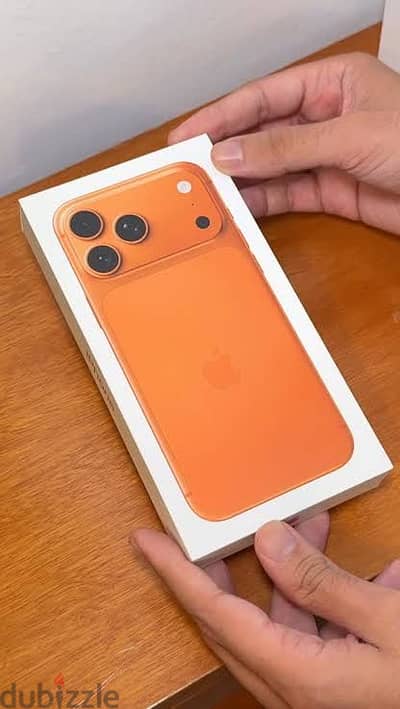 آبل - آيفون 17 برو ماكس