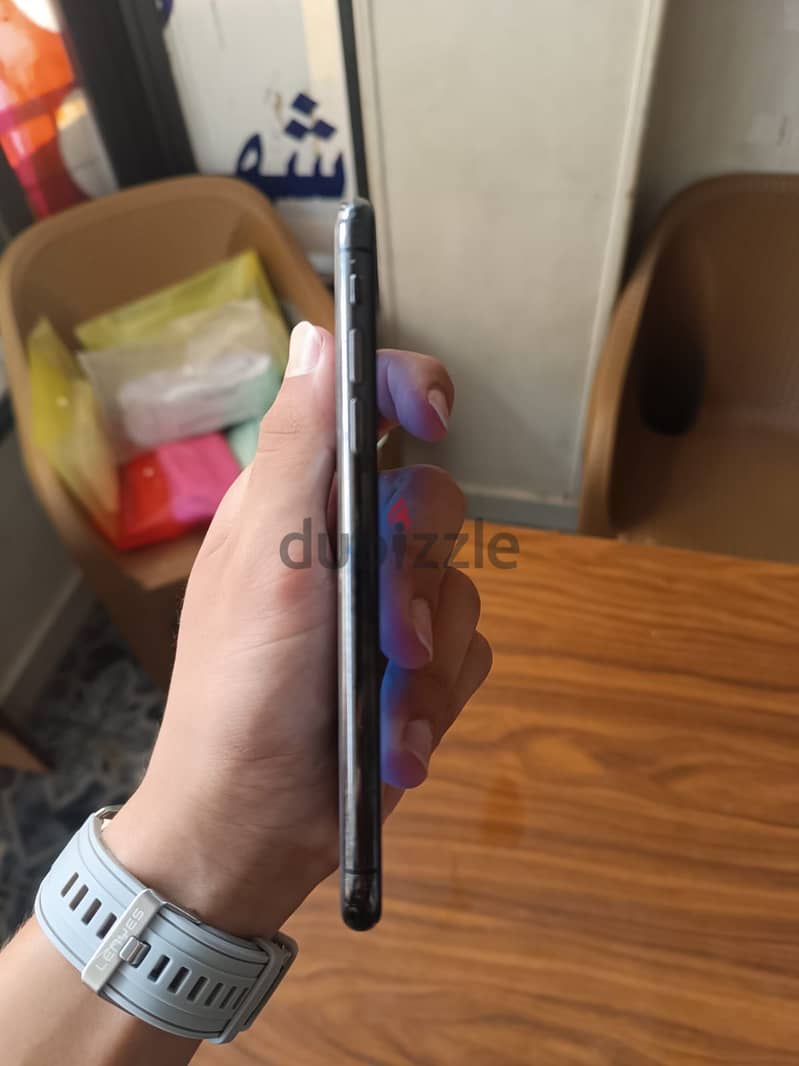 Apple - iPhone XS 2
