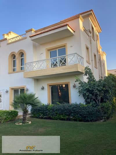 Villa for rent, including kitchen and air conditioning, in Greens Compound, Sheikh Zayed.