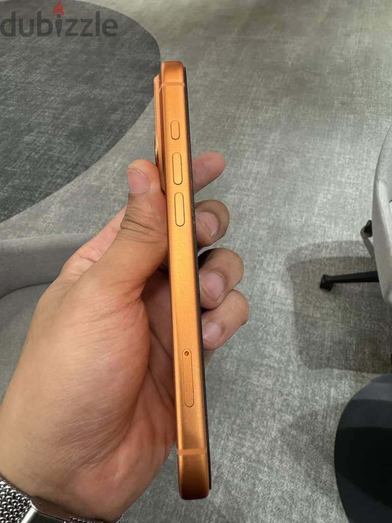 Apple - iPhone 17 Pro 3