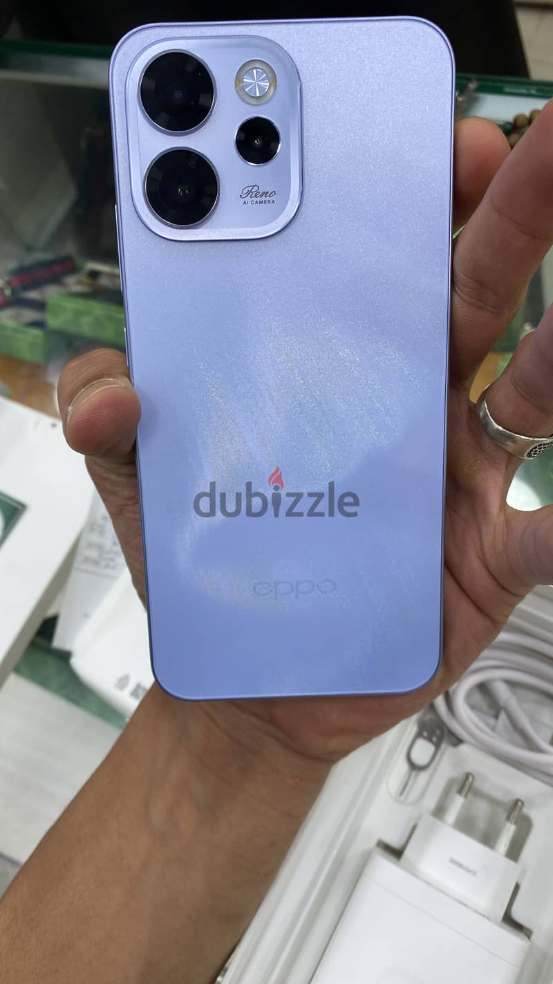 OPPO Reno 15 1