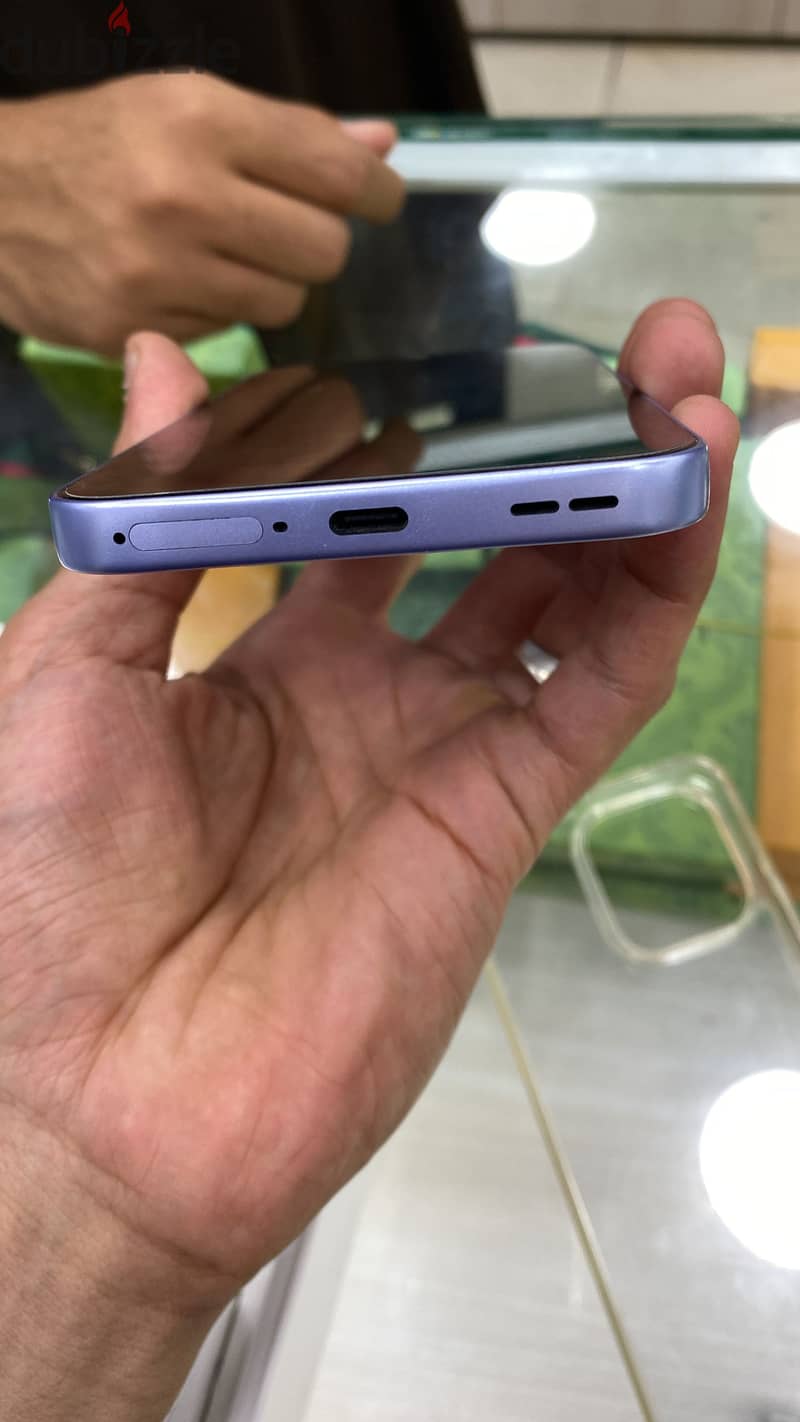 OPPO Reno 15 4