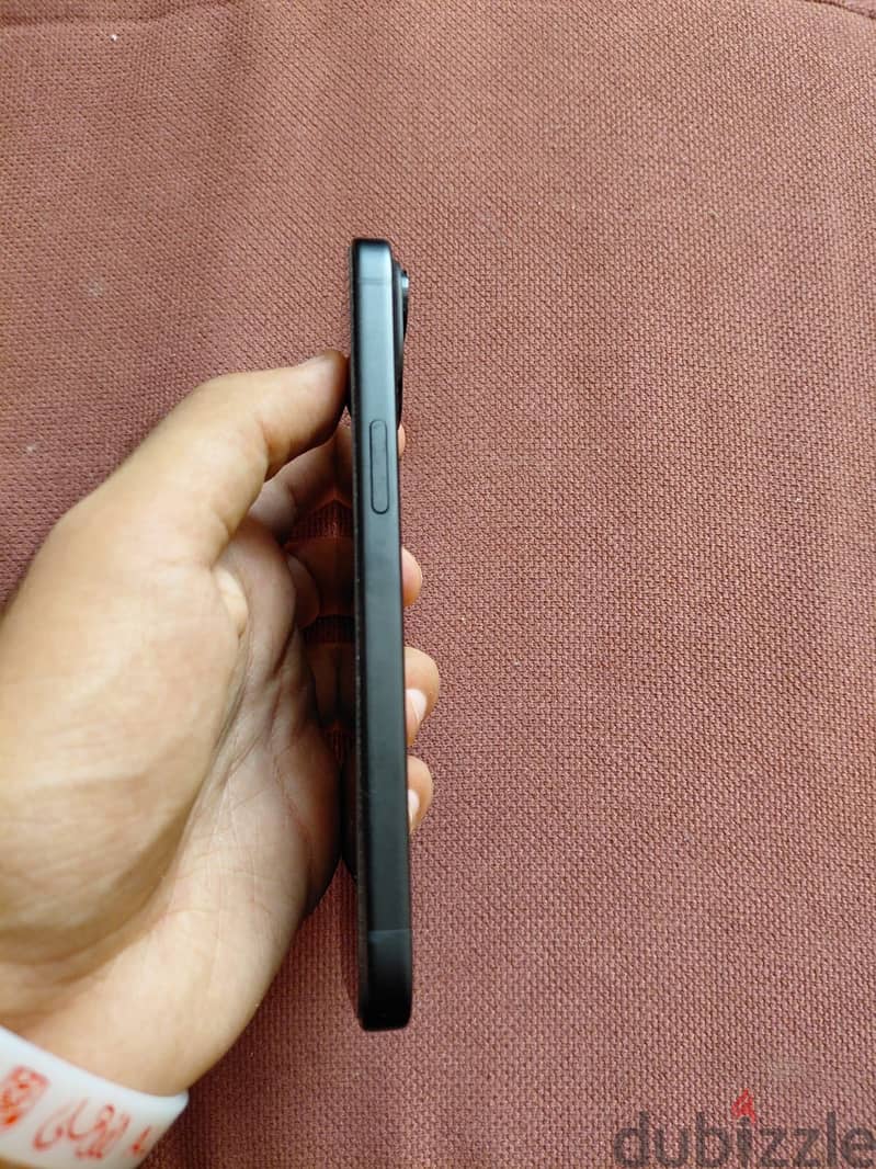 Apple - iPhone 15 4