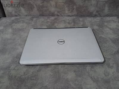  DELL