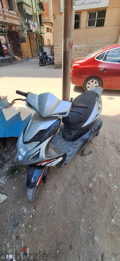 سكوتر حوا R8 sport