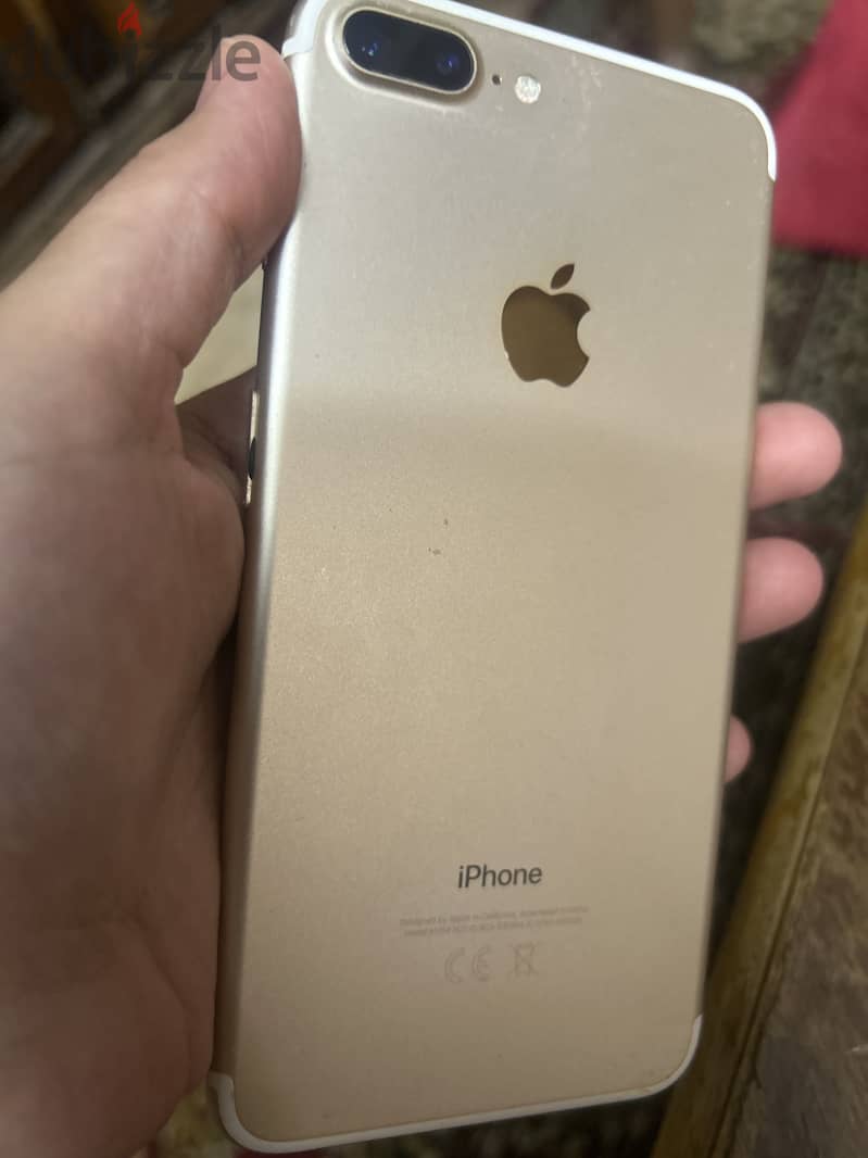 Apple - iPhone 7 Plus 1
