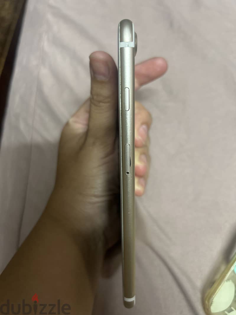 Apple - iPhone 7 Plus 3