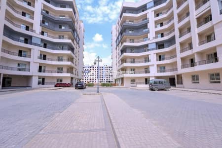 Immediate handover with the highest cash discount—a smart investment and upscale living in the Mondo compound, in the heart of R7. Immediate handover with the highest cash discount—a smart investment and upscale living in the Mondo compound, in the heart of R7.