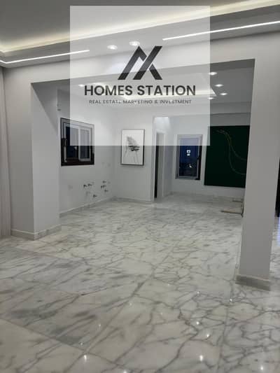 تاون هاوس فاخر للإيجار في ميفيدا | 355م | 4 غرف نوم | Semi Furnished