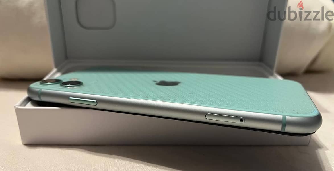 Iphone 11 - UAE 3