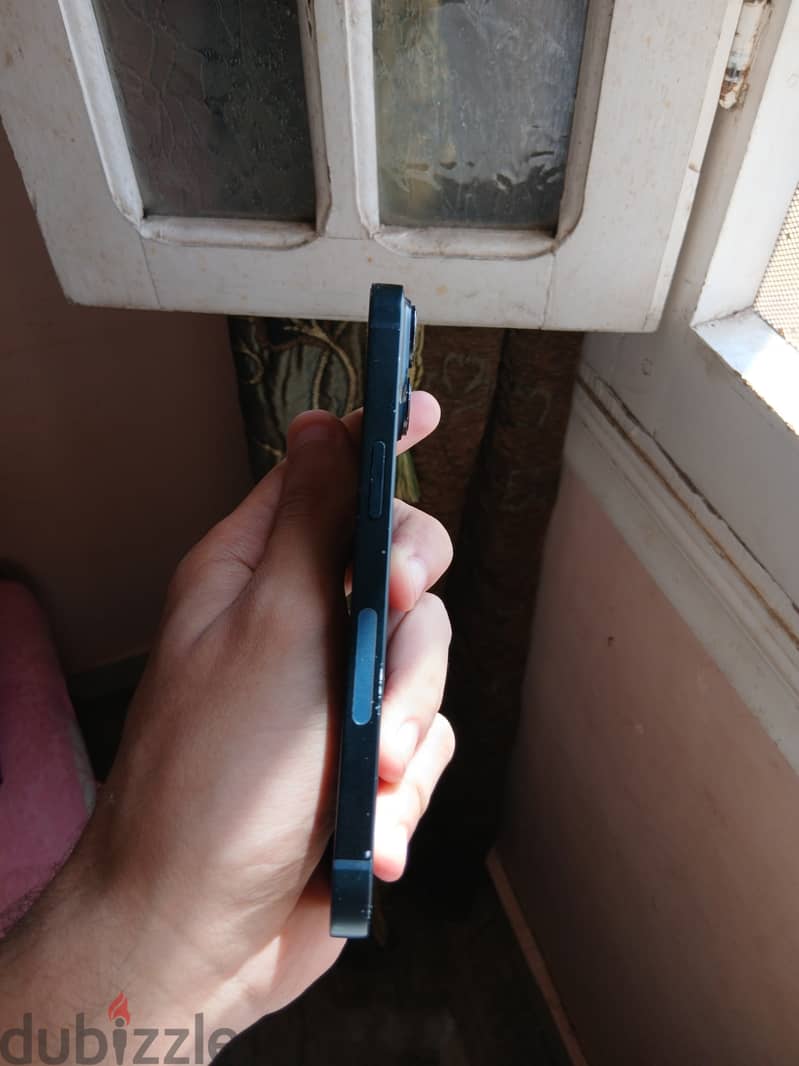 iPhone 14 2