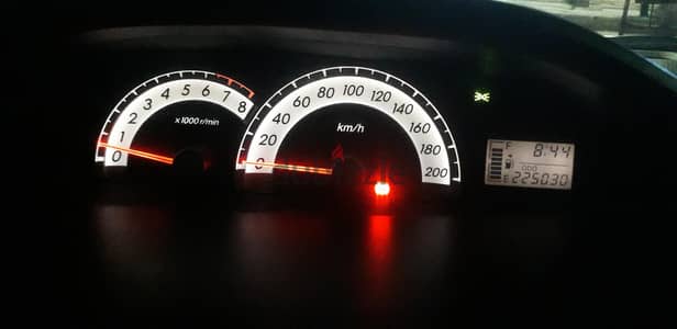 تويوتا ياريس 2008