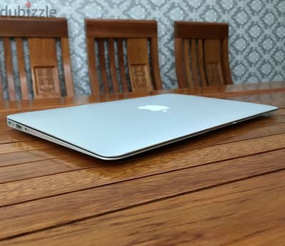 كالجديد لابتوب ابل Apple Macbook Air مشتره من فرنسا