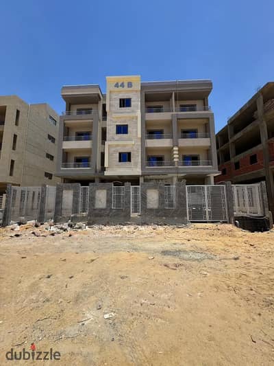 Apartment 230 m for sale in the northern ninety-fifth settlement