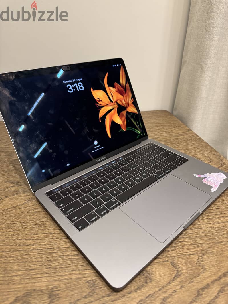 MacBookc Pro 2018 for sale 1