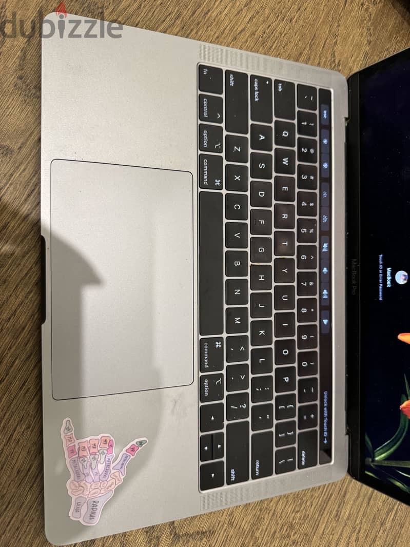 MacBookc Pro 2018 for sale 4