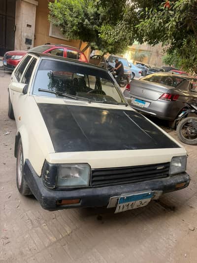 مازدا 323 1981
