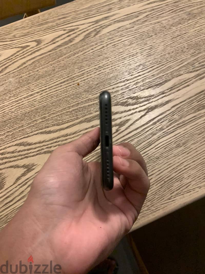 Apple - iPhone 8 6