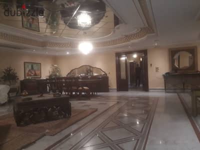 600 square meters apartment in Dokki, near hotels and embassies