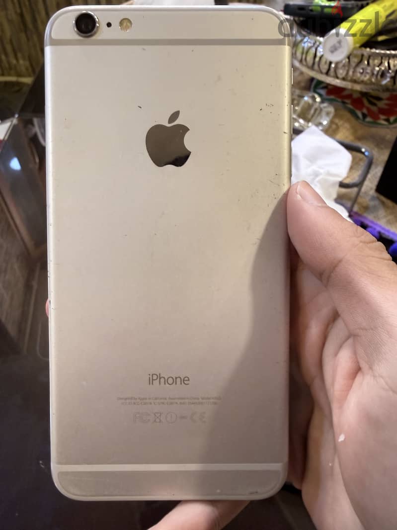 Apple - iPhone 6 Plus 4