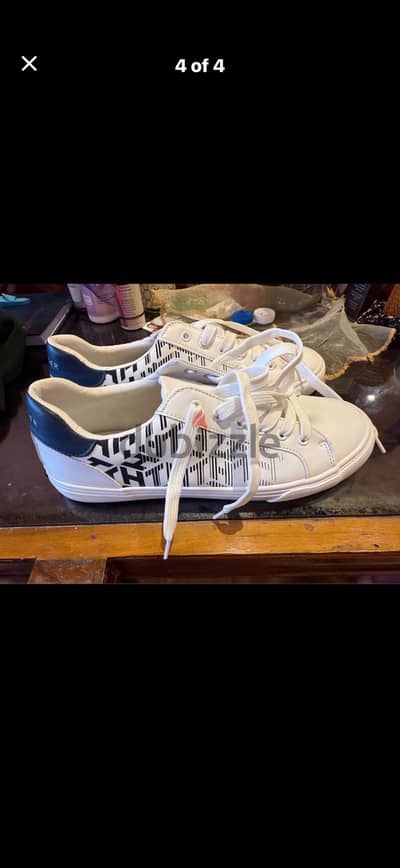 Tommy Hilfiger sneakers