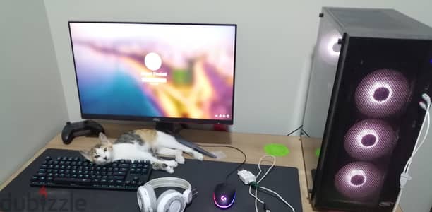 Gaming PC and 144hz Monitor