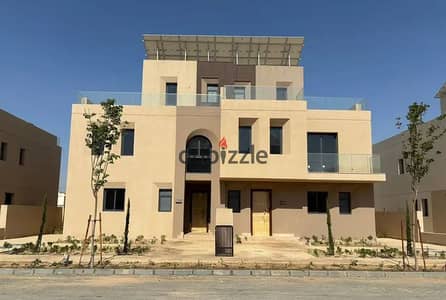 Last twin house ready to move in Sodic near Beverly Hills and Sphinx Airport