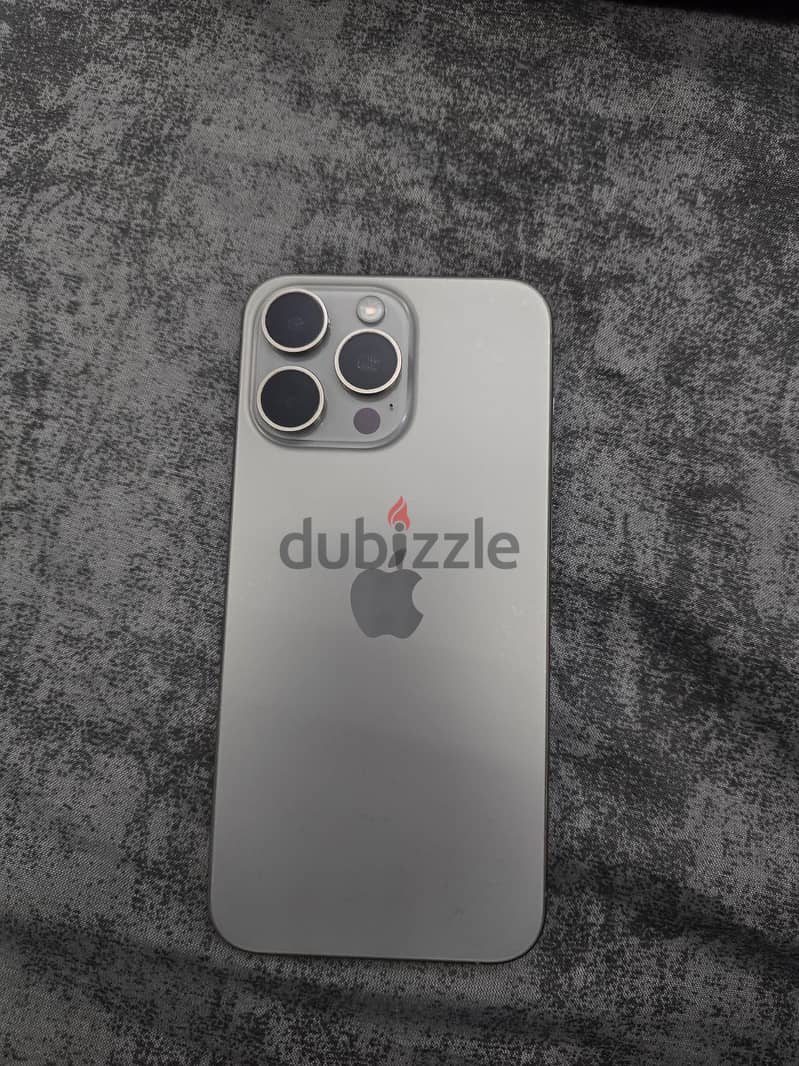 Apple - iPhone 15 Pro Max 2