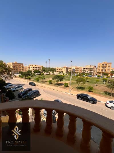 شقه للايجار اول سكن النرجس ٧فيلات ٢٠٠ متر