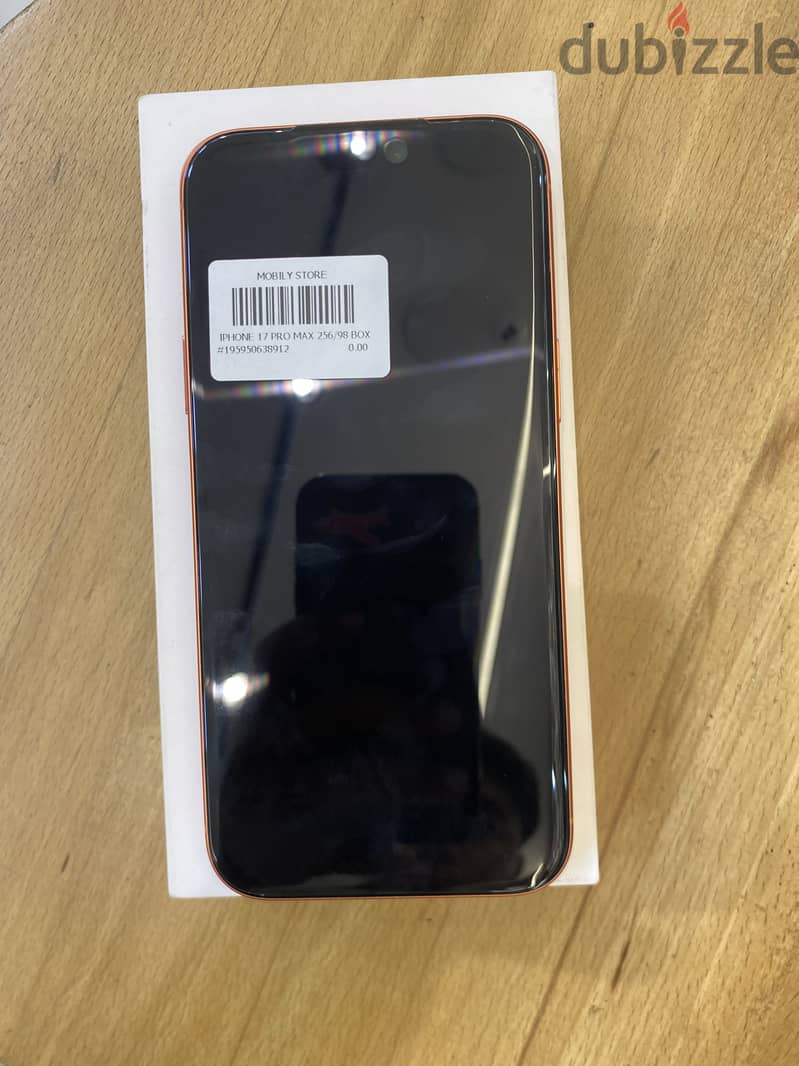 Apple - iPhone 17 Pro Max 2