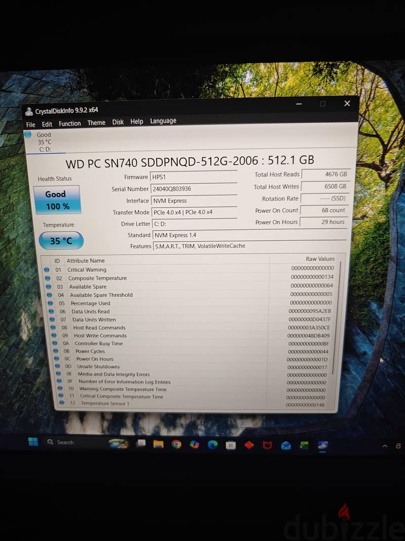 HP Victus 1