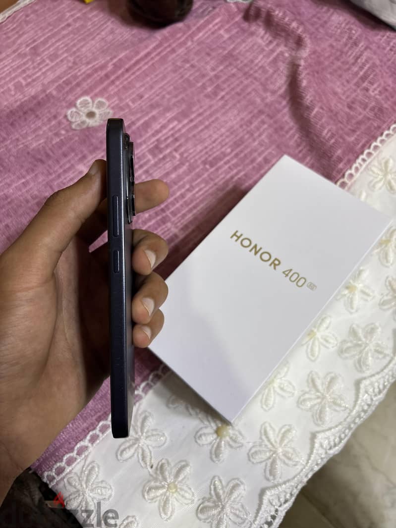 Honor 400 1