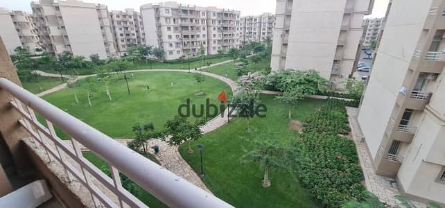 Apartment 131 meters in Madinaty in B6 Wide Garden view