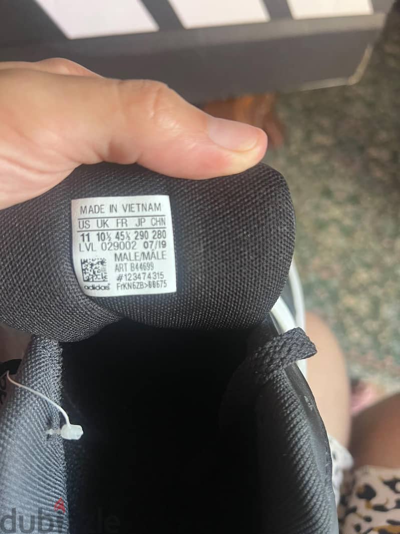 Adidas Hoops 2.0 black sneakers 3