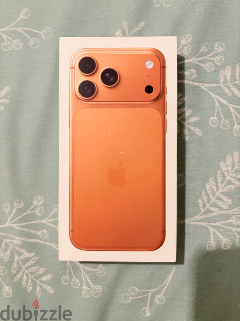 Apple - iPhone 17 Pro Max 3