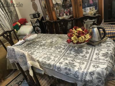 طقم سفرة بالنيش والبوفيه