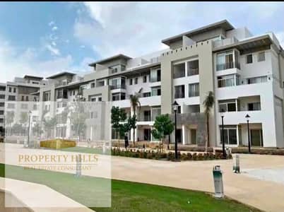 دوبلكس 185م بجاردن خاصة في Hyde Park Central بمرحلة Water Residence - بمقدم 5 مليون و قسط على 10 سنين