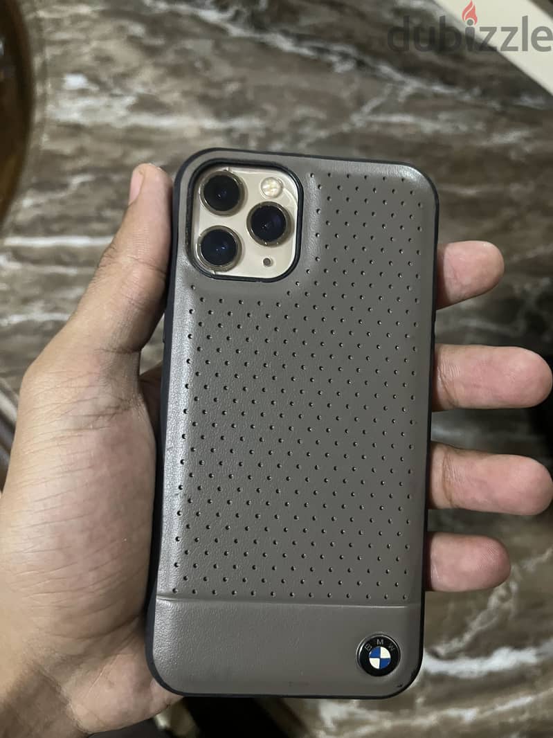 Apple - iPhone 11 Pro 8