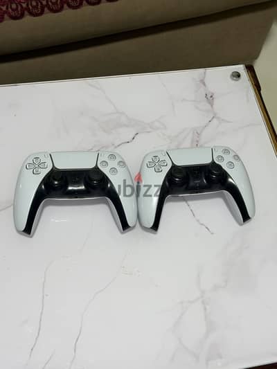 دراعين PS5 البيع