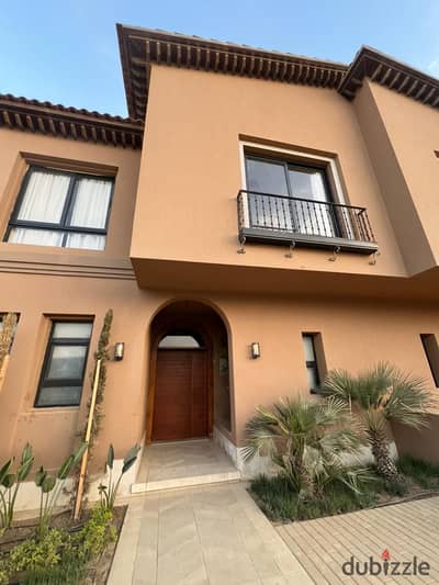 Town house in village west near to Cairo gate