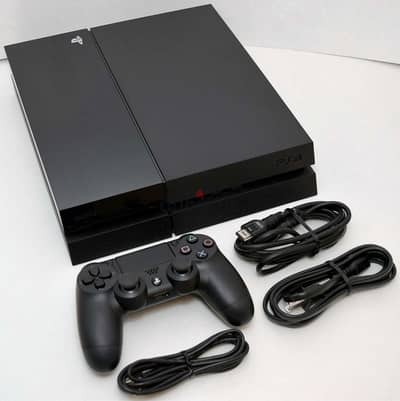 Ps4 fat مع الدراع الاصلي (gta,rdr2,re7,the crew 2)