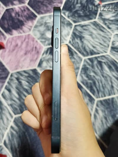 Apple - iPhone 13